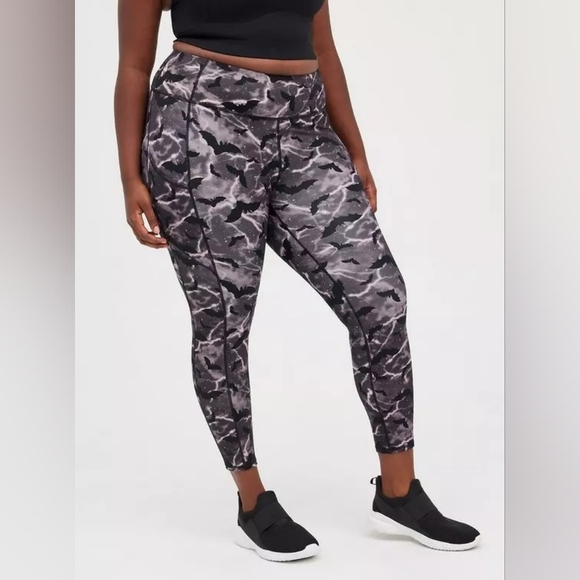 torrid Pants - Torrid Performance Lite Full Length Active Legging stormy bat 2x